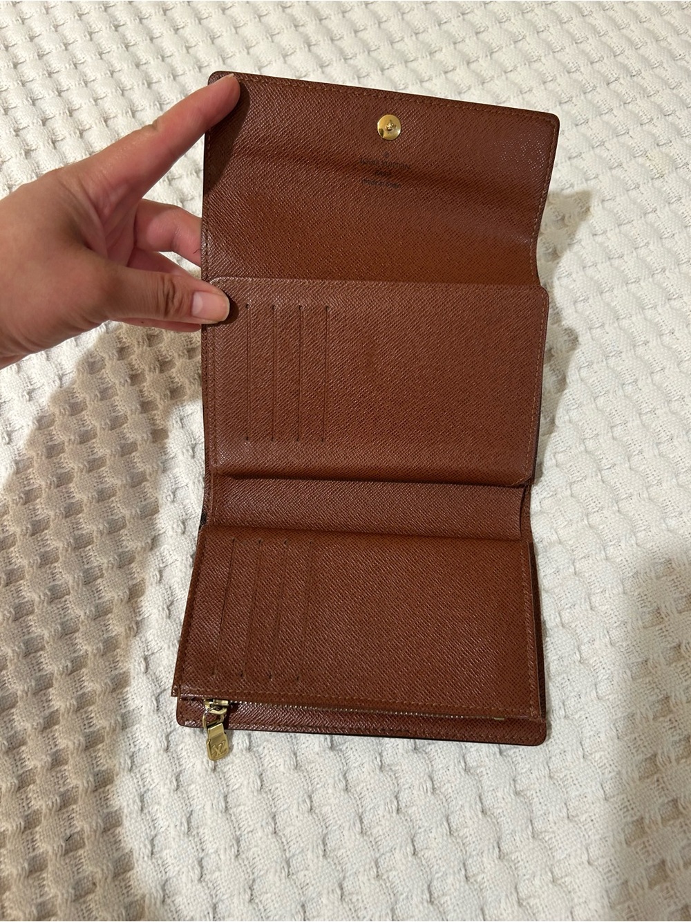 Louis Vuitton Monogram Alexandra Wallet - Picture 9 of 13